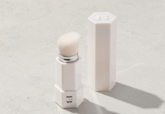 Fenty Beauty Portable Touch Up Brush